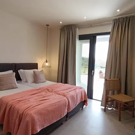 Villa Geia